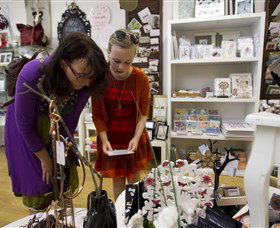 Shop Handmade - Attractions Sydney 1