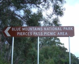 Pierces Pass - Attractions Sydney 0