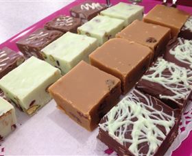 Taylors Sweets And Treats - Attractions Sydney 7