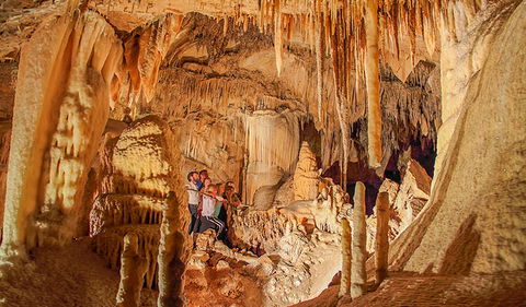 Kooringa Cave - Attractions Sydney 0