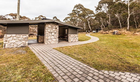 Thredbo River Picnic Area - Attractions Sydney 1