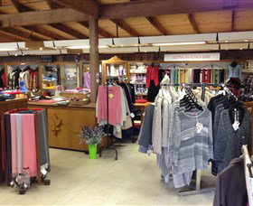 Australian Alpaca Barn - Pokolbin - Attractions Sydney 1