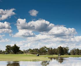 Cypress Lakes Golf And Country Club - By Oaks Hotels And Resorts - Attractions Sydney 3