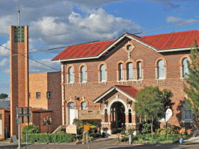 Ipswich Antique Centre - Attractions Sydney 1