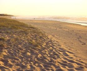 Fairy Meadow Beach - Attractions Sydney 0