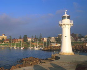 Historic Lighthouse Wollongong - Attractions Sydney 0
