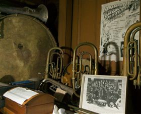 Waratah Courthouse Museum - Attractions Sydney 0