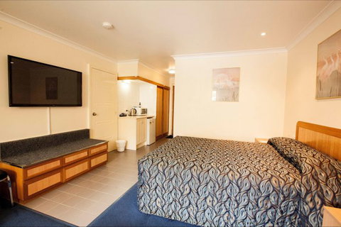 Comfort Inn Bay Of Isles - Attractions Sydney 12