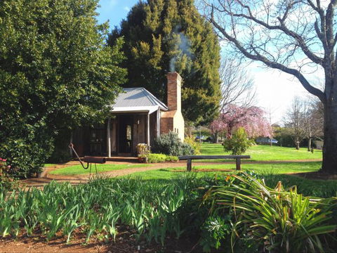 Mont De Lancey Historic Property Tours - Attractions Sydney 6
