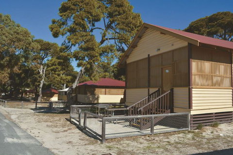 North Heritage Bungalows And Chalet - Attractions Sydney 2