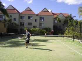 Sanctuary Beach Resort - Attractions Sydney 1