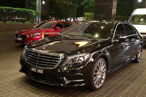 Melbourne Airport Arrival Or Departure Luxury Car Transfers - Attractions Sydney 0