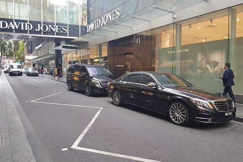 Melbourne Airport Arrival Or Departure Luxury Car Transfers - Attractions Sydney 5