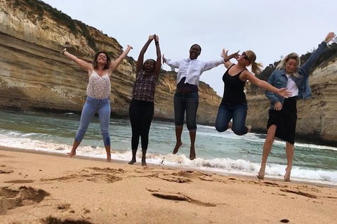Great Ocean Road Reverse Itinerary PREMIUM Tour - Attractions Sydney 7