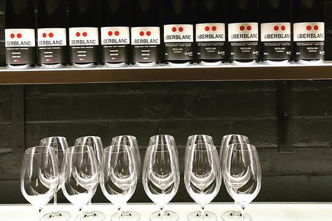 Hobart Small Group Wine Tour Saturday Afternoon: Wines, Gins & Cheeses - Attractions Sydney 1