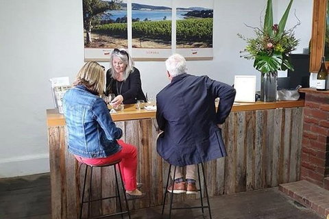 Hobart Small Group Wine Tour Saturday Afternoon: Wines, Gins & Cheeses - Attractions Sydney 9