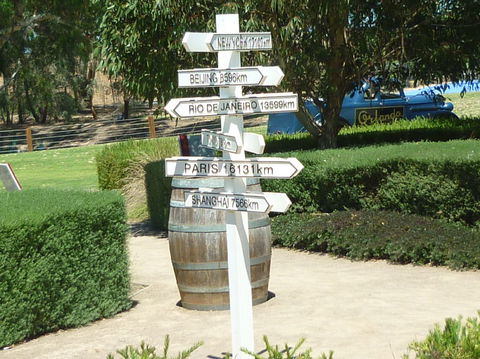 Adelaide Super Saver: Adelaide City Sightseeing Tour Plus Barossa Valley And Hahndorf Tour - Attractions Sydney 4