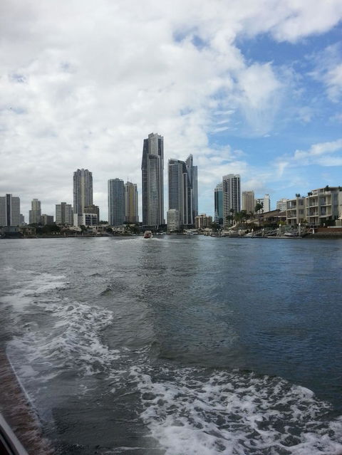 Lunch Buffet Cruise On The Gold Coast - Attractions Sydney 7