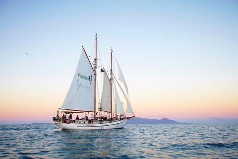 Whitsunday Islands Private Sailing Experience With Snorkeling & Langford Reef - Attractions Sydney 4
