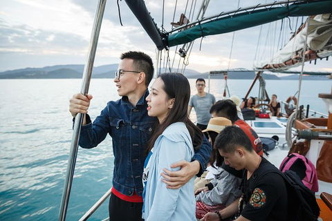 Whitsunday Islands Private Sailing Experience With Snorkeling & Langford Reef - Attractions Sydney 10
