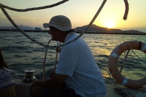 Townsville Early Morning Sailing Cruise Boat Tour - Attractions Sydney 3
