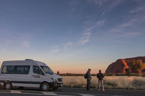 Highlights Of Uluru Including Sunrise And Breakfast - Attractions Sydney 3