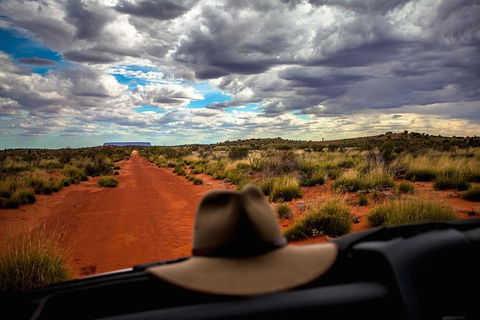 Mount Conner 4WD Small Group Tour From Ayers Rock Including Dinner - Attractions Sydney 2