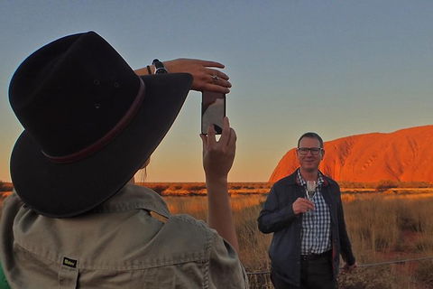 Small Group Uluru Sunset Viewing Tour - Attractions Sydney 3