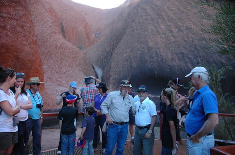Uluru (Ayers Rock) And The Olgas Tour Including Sunset Dinner From Alice Springs - Attractions Sydney 6