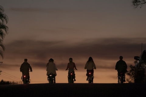Vintage Styled Electric-Bike Hire Explore Byron Bay And Surrounds - Attractions Sydney 11