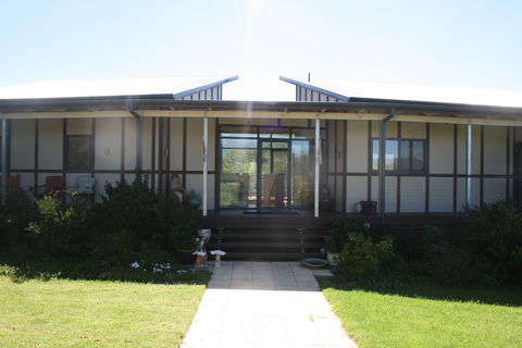 Australian Pottery At Bemboka - Attractions Sydney 0