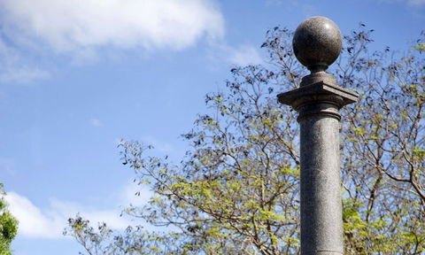 Darwin Cenotaph War Memorial - Attractions Sydney 0