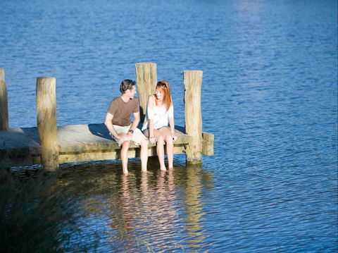 Lake Sambell - Attractions Sydney 1