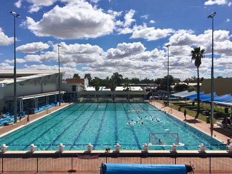Oasis Regional Aquatic Centre - Attractions Sydney 2