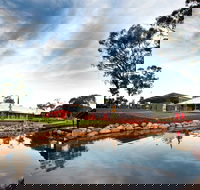 Savannah Visitor Plaza Taronga Western Plains Zoo Dubbo - Attractions Sydney