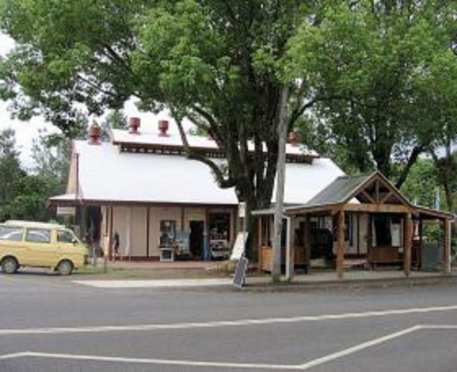 Uki NSW Attractions Sydney