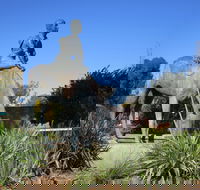 Dorothea Mackellar Memorial Statue - Attractions Sydney