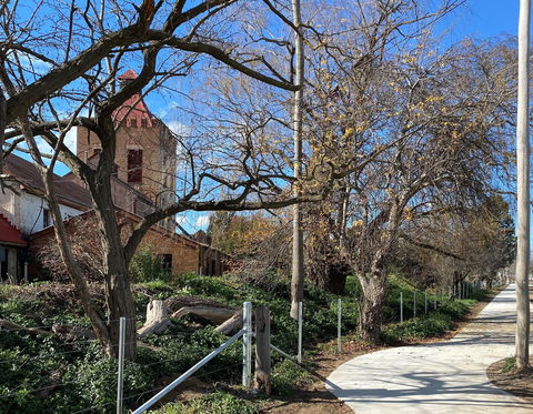 Mulwaree River Walkway - Attractions Sydney 1
