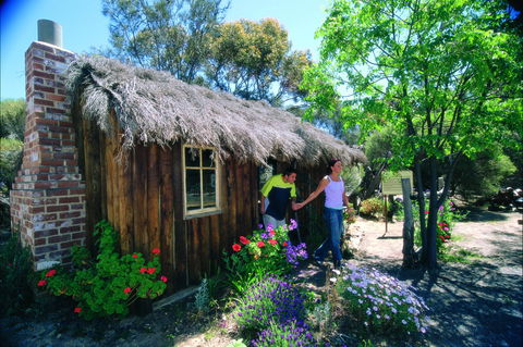 Wagin - Attractions Sydney 1