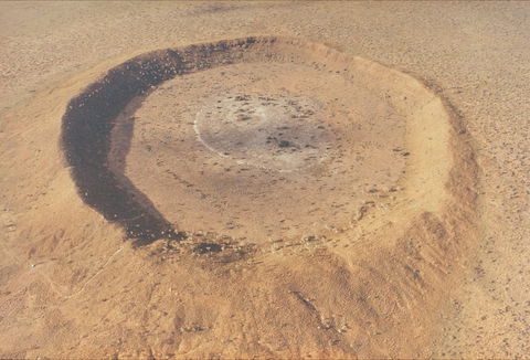 Wolfe Creek Crater National Park - Attractions Sydney 0