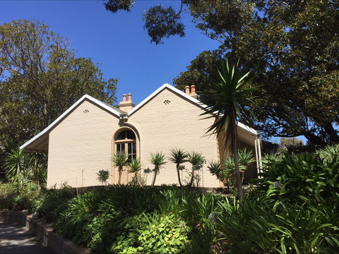 Black Rock House - Attractions Sydney 2