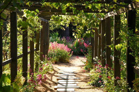 Buda Historic Home & Garden - Attractions Sydney 2