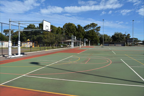 Cleve Sporting Facilities - Attractions Sydney 0