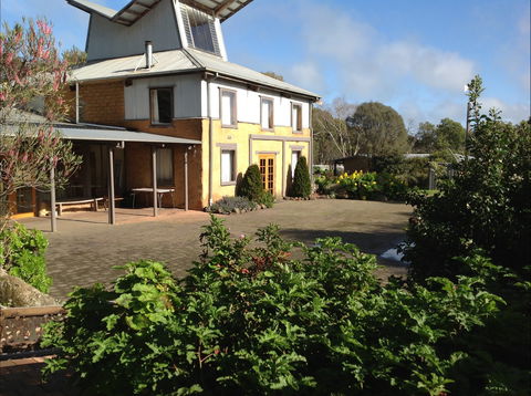 HIRL Hamilton Institute Of Rural Learning - Attractions Sydney 0