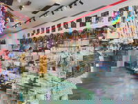in.cube8r gallery and emporium