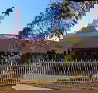 McFeeters Motor Museum and Visitor Information Centre - Attractions Sydney