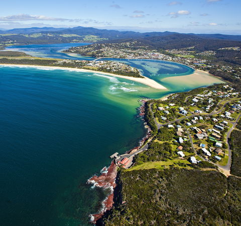 Merimbula Main Beach - Attractions Sydney 1