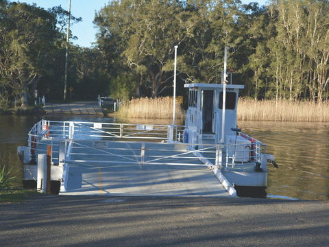 Bombah Point - Attractions Sydney 0