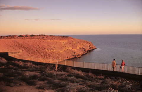 Eagle Bluff - Attractions Sydney 0