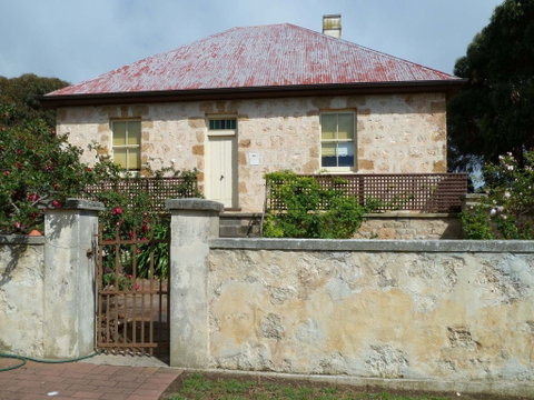 Hope Cottage National Trust Museum - Attractions Sydney 0